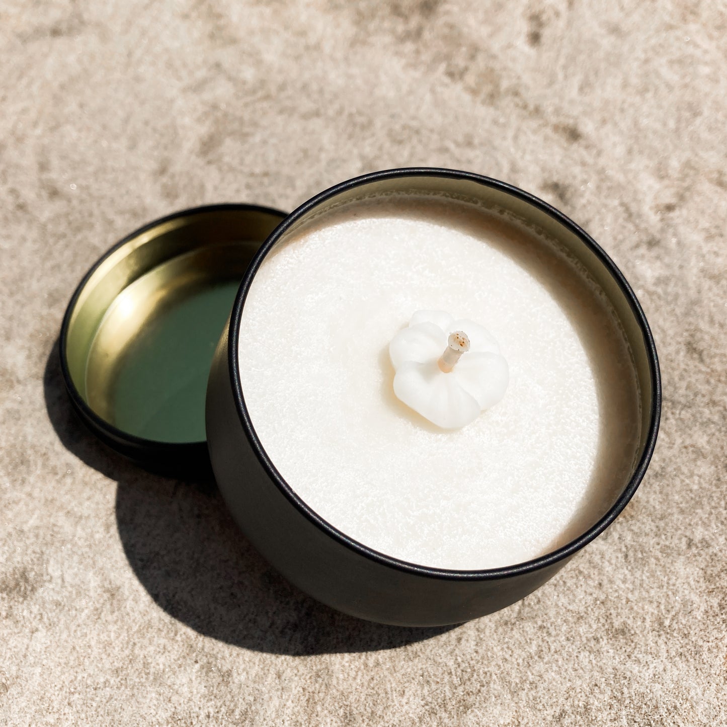 Soy Candle in a rounded black Tin with a lid - The Man Cave