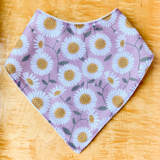 Daisy Bib